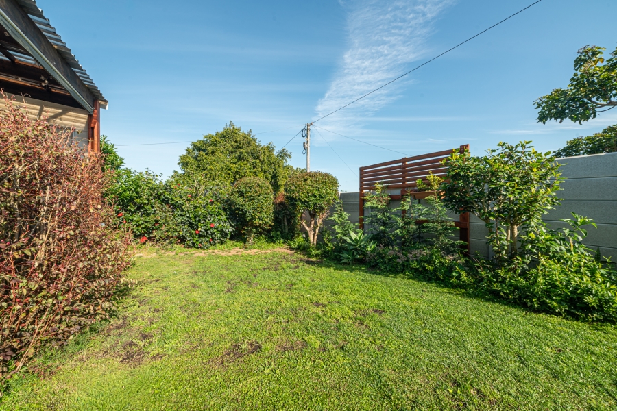 3 Bedroom Property for Sale in Fraaiuitsig Western Cape